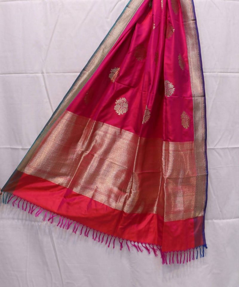 Woven Banarasi Handloom Pure Katan Silk Dupatta in Pink 1