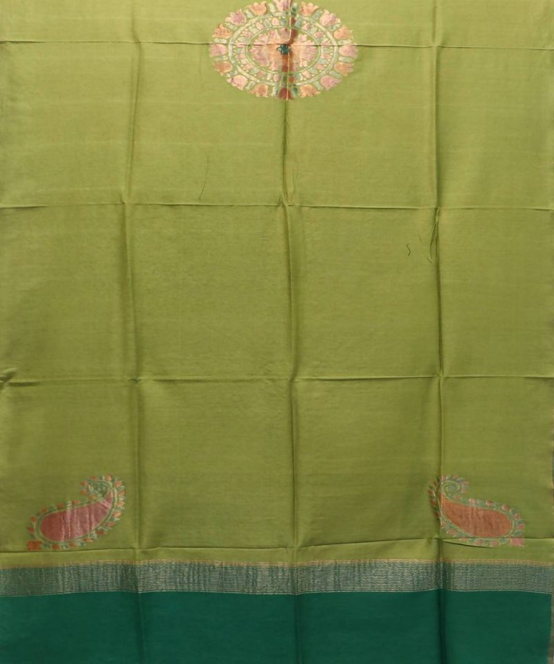 Woven Banarasi Handloom Pure Munga Silk Handpainted Dupatta in Grass green 2
