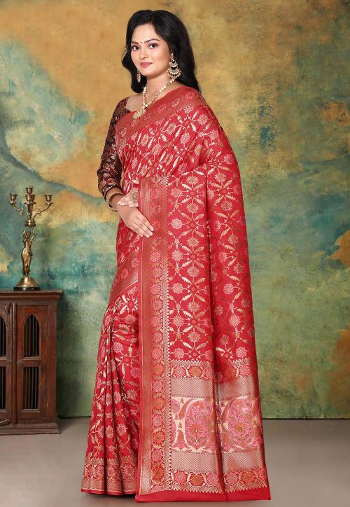 Woven Banarasi Silk Saree in Red 6